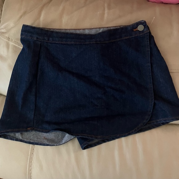 boutique Pants - Denim Skorts